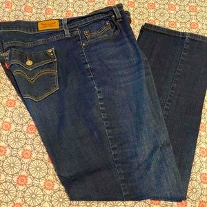 Womens Levi Jeans